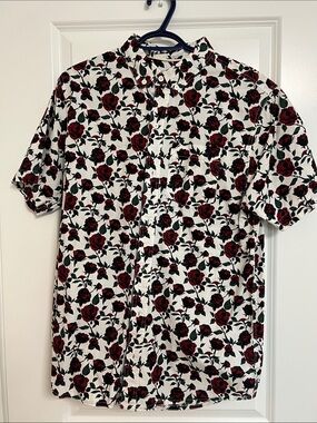 Empyre Rose Button down